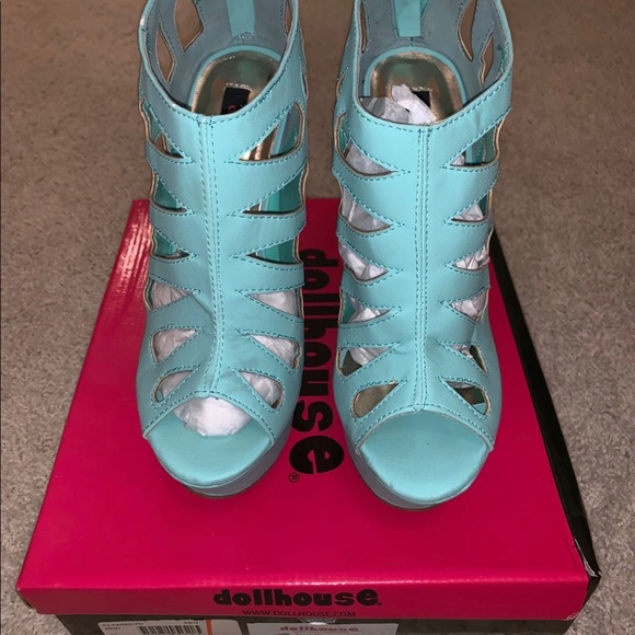 Mint Wedges - Picture 4 of 4